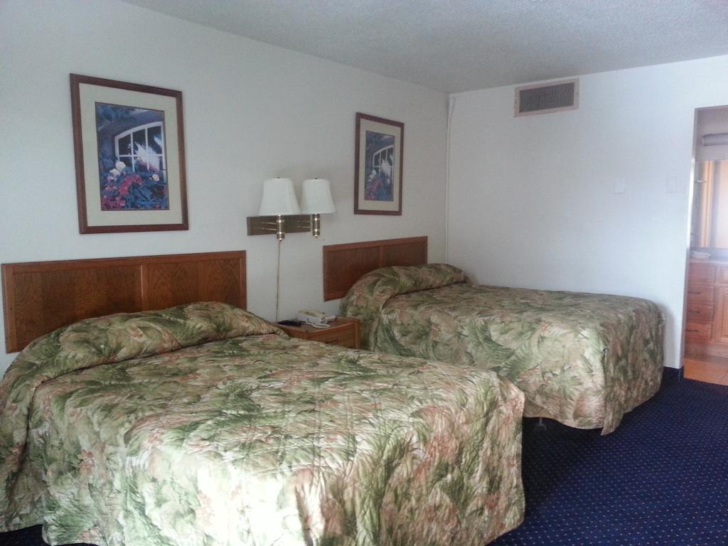 America'S Best Inn & Suites Clarksville 클라크스빌 객실 사진