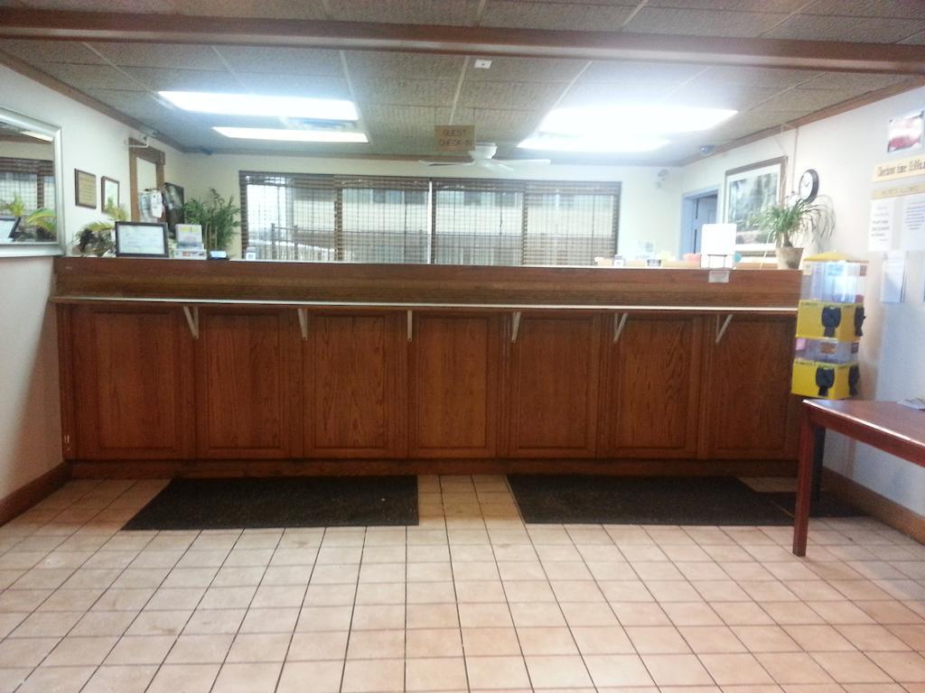 America'S Best Inn & Suites Clarksville 클라크스빌 외부 사진